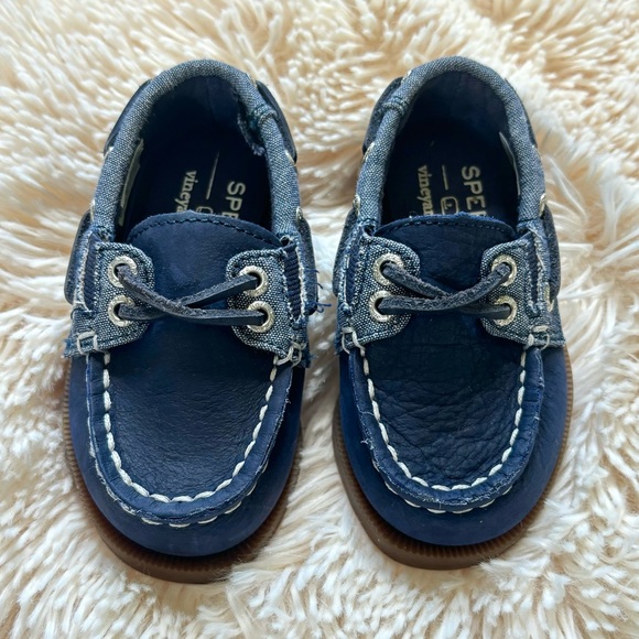 Sperry x Vineyard Vines Infant Navy Blue Slip-On Boat Shoes size 5M - Picture 2 of 7